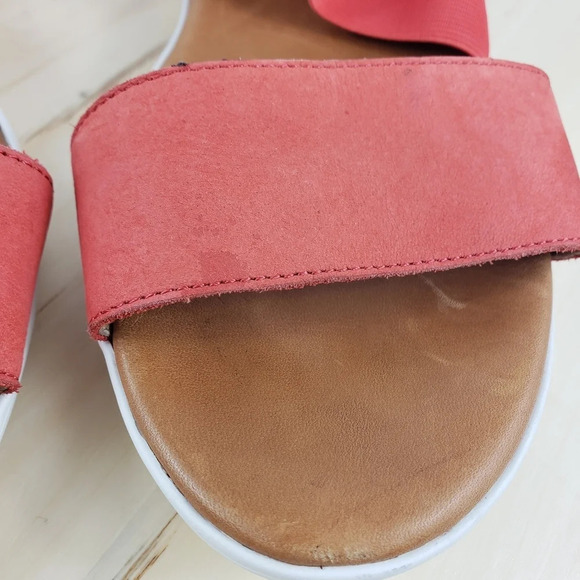 Corso Como Tanyah Sandal Size 10 Coral Red Asymmetrical Elastic Straps Slip on - Picture 15 of 16